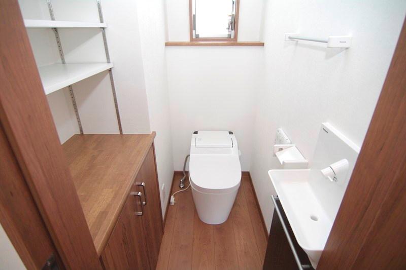 Toilet. (Example of construction photos)