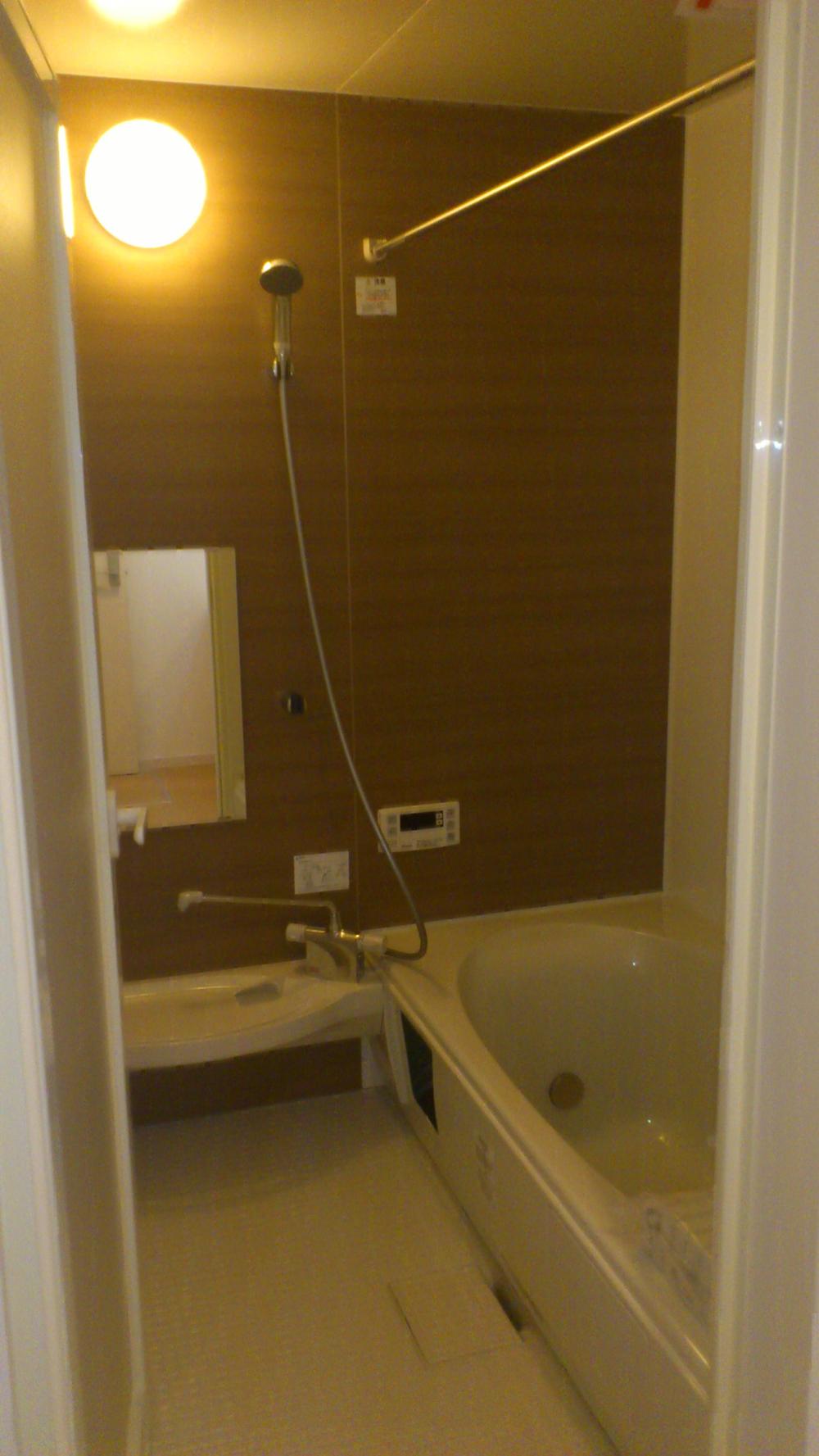 Bathroom. Indoor (11 May 2012) shooting