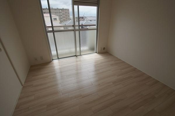 Other room space