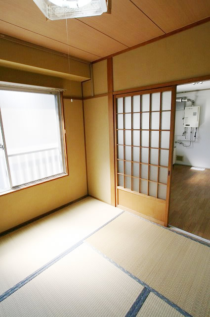 Living and room