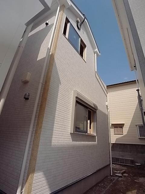 Local appearance photo