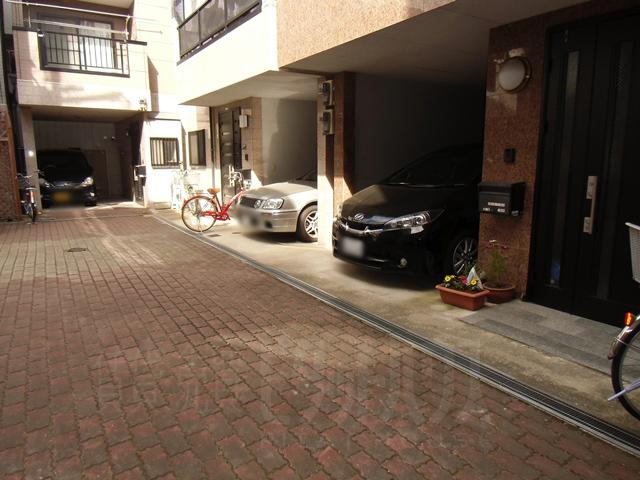 Local photos, including front road