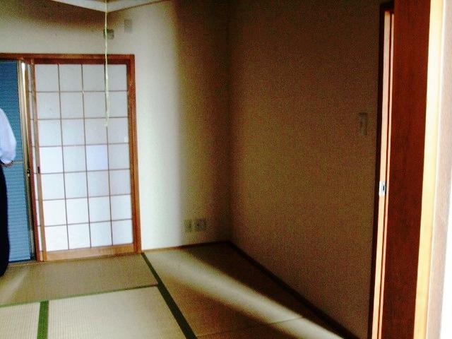 Non-living room. First floor Japanese-style room