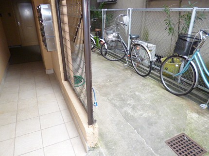 Other common areas. Bicycle-parking space