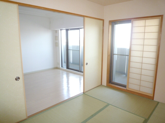 Living and room