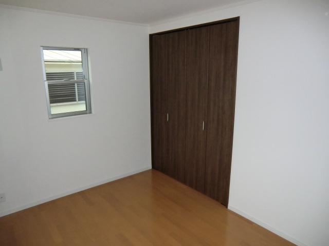 Other introspection. Local photos (Western-style)