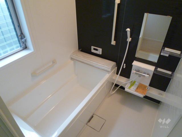 Same specifications photo (bathroom). Same specifications