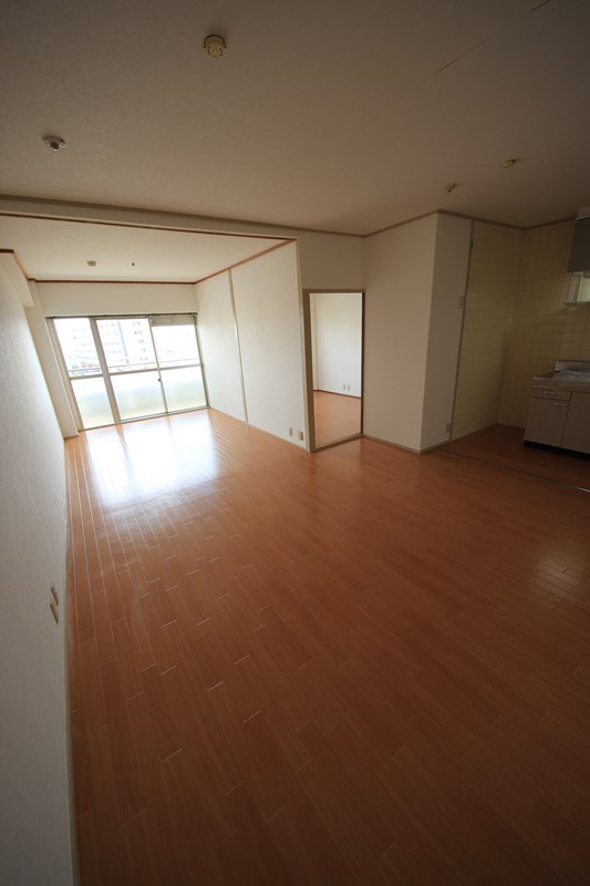 Living and room