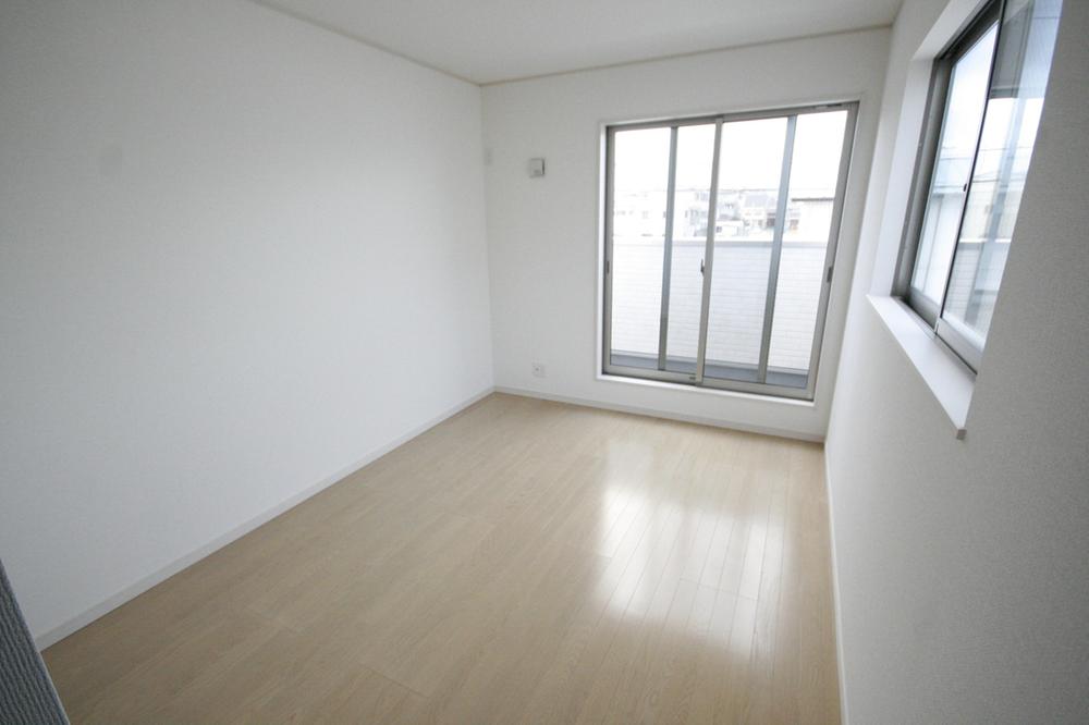 Non-living room. Local (December 20, 2013) Shooting