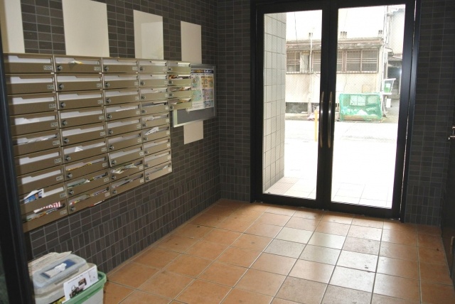 Other common areas. Mailbox