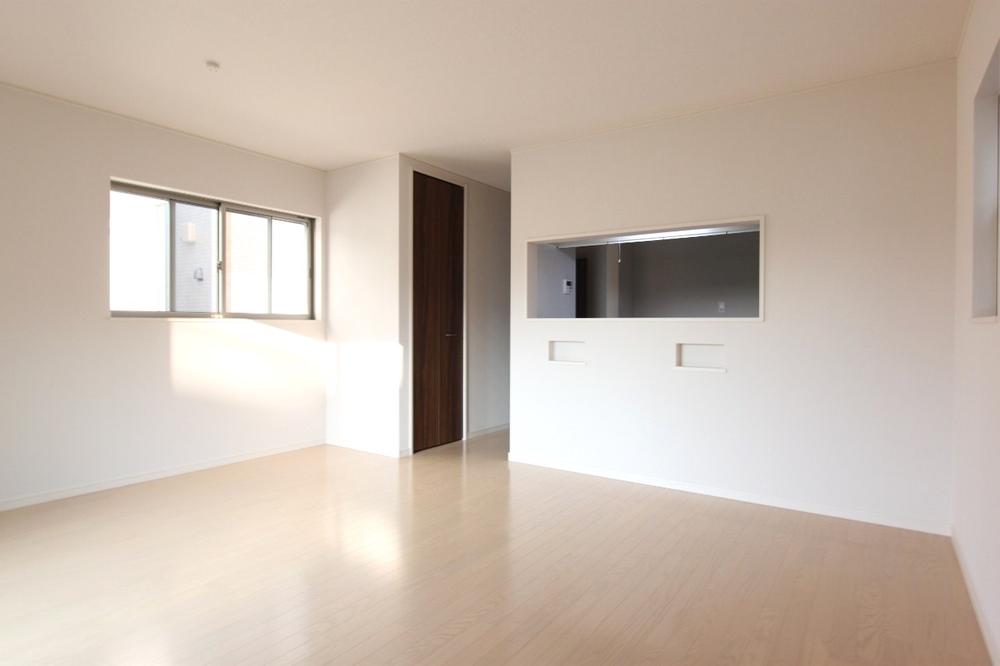 Living.  ◆ living LDK face-to-face kitchen 16 Pledge