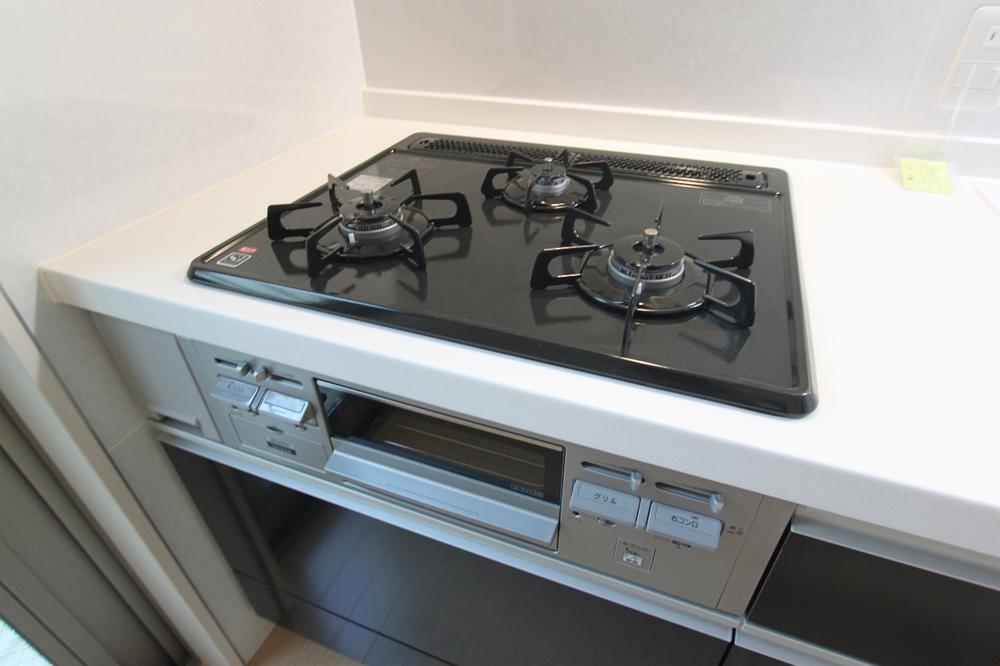 Kitchen.  ◆ kitchen Stove