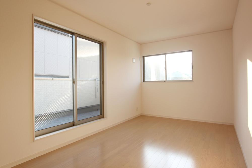 Other introspection.  ◆ Western style room