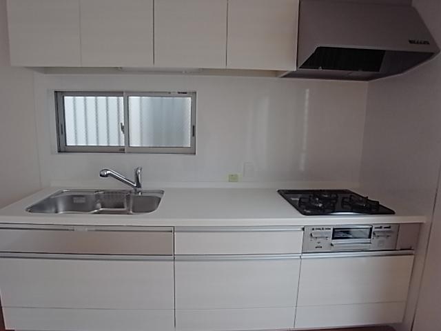 Same specifications photo (kitchen)