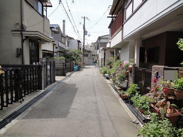 Local photos, including front road