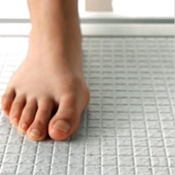 Other Equipment. Water droplets on the surface is sucked into the finely carved groove, To clean the floor and dry Karari at any time. further, Realized softness such as tatami cushion layer. Without even winter in the bathroom cool, Also absorb shock when the fell by any chance. Is also safe when children and the elderly bathing.