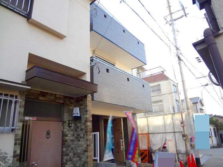 Local appearance photo. The LDK has a floor heating, Also comfortable to spend the winter.