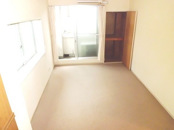 Other room space