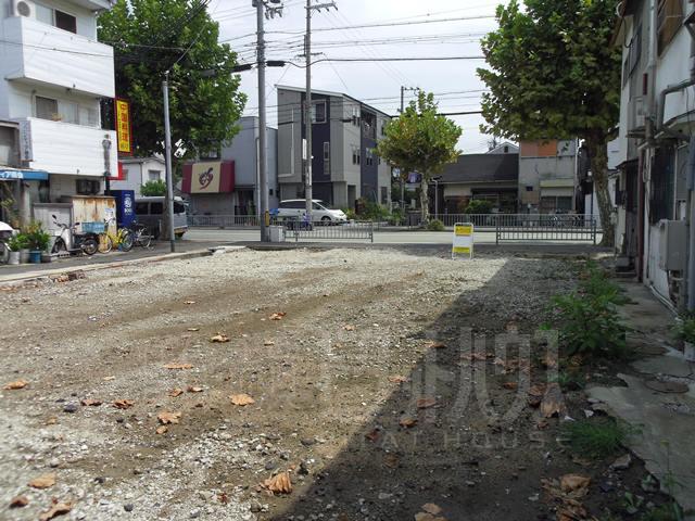 Local photos, including front road