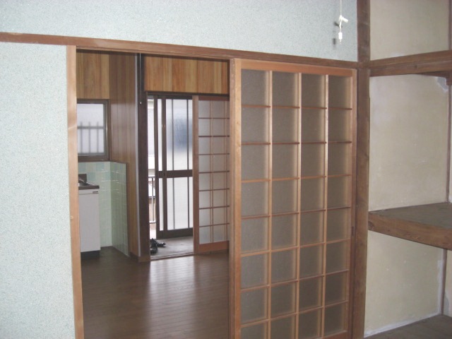 Living and room