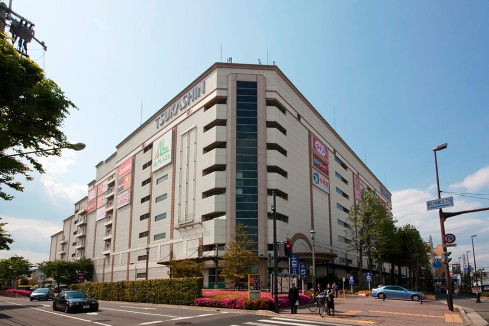 Shopping centre. Gunze 670m to Town Center Tsukashin