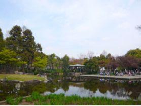park. 320m to Chikamatsu park