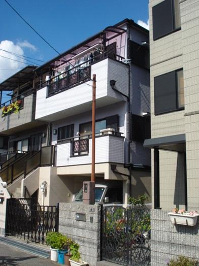 Local appearance photo. Local (12 May 2013) Shooting