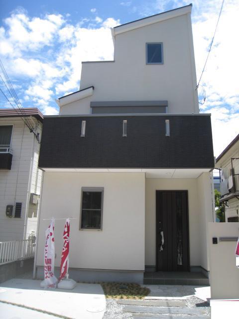 Local appearance photo. Local (June 2013) shooting car space two Allowed! You can see the same day! 