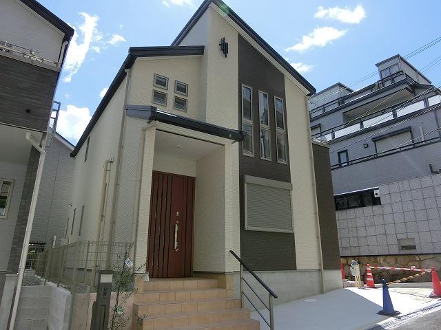 Local appearance photo. Local (August 2013) Shooting