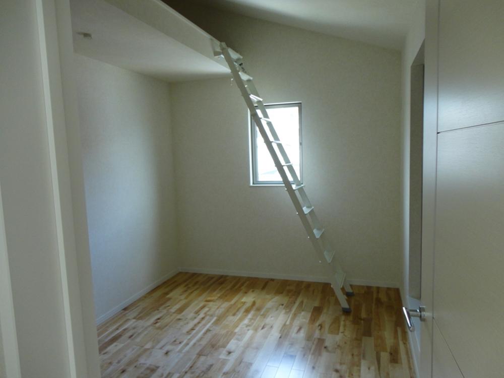 Non-living room. Indoor (April 2013) Shooting