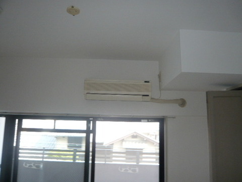 Other Equipment. Air conditioning 1 groups