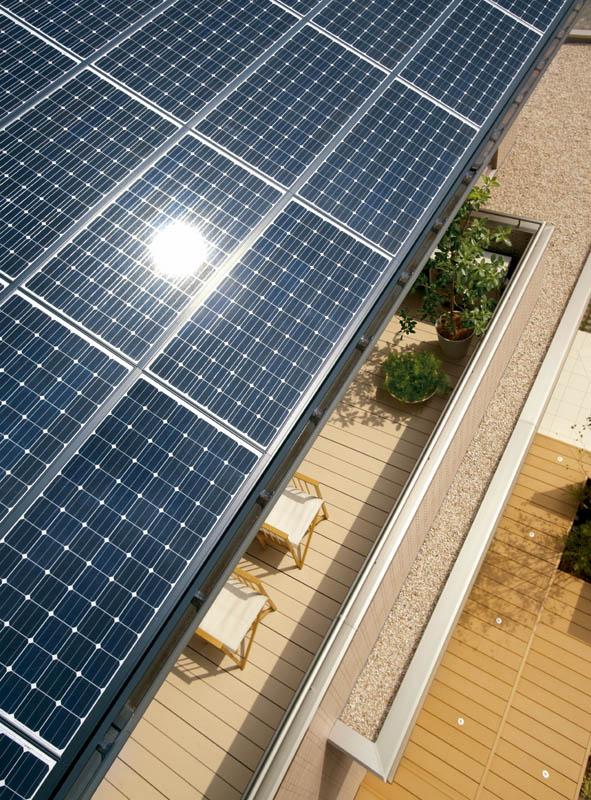 Power generation ・ Hot water equipment. All mansion and equipped with a solar power system. To convert the light of the sun to electricity use in the home, Automatically will be electric power sales to the power company When the surplus power. 
