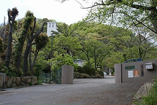 Junior high school. Yamate 660m until junior high school (junior high school)