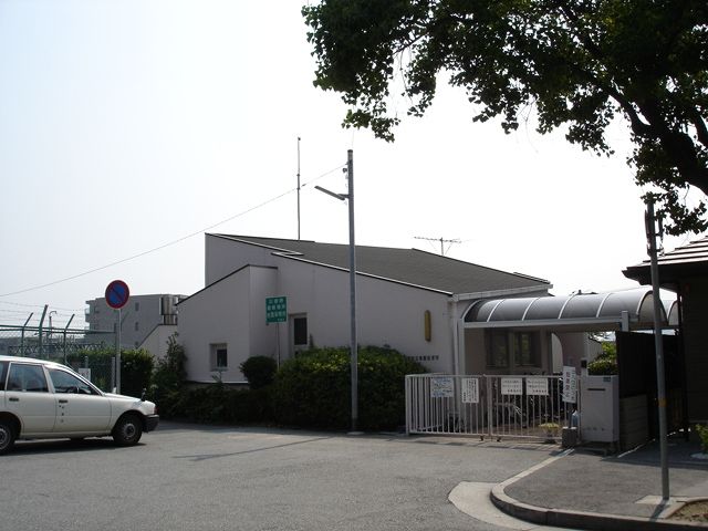 kindergarten ・ Nursery. Ashiya Tateiwa Garden nursery school (kindergarten ・ 540m to the nursery)