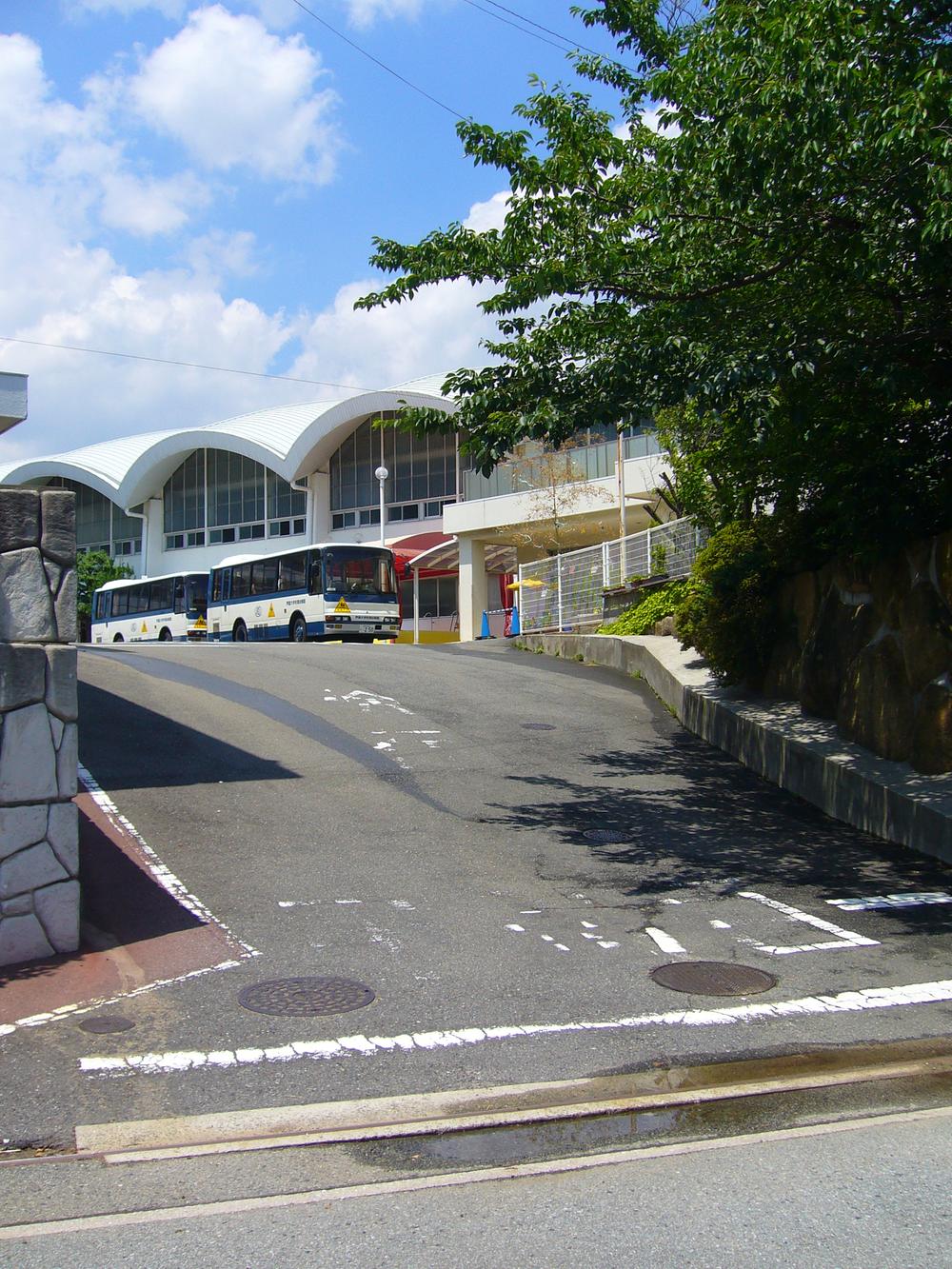 kindergarten ・ Nursery. Ashiya University Kindergarten