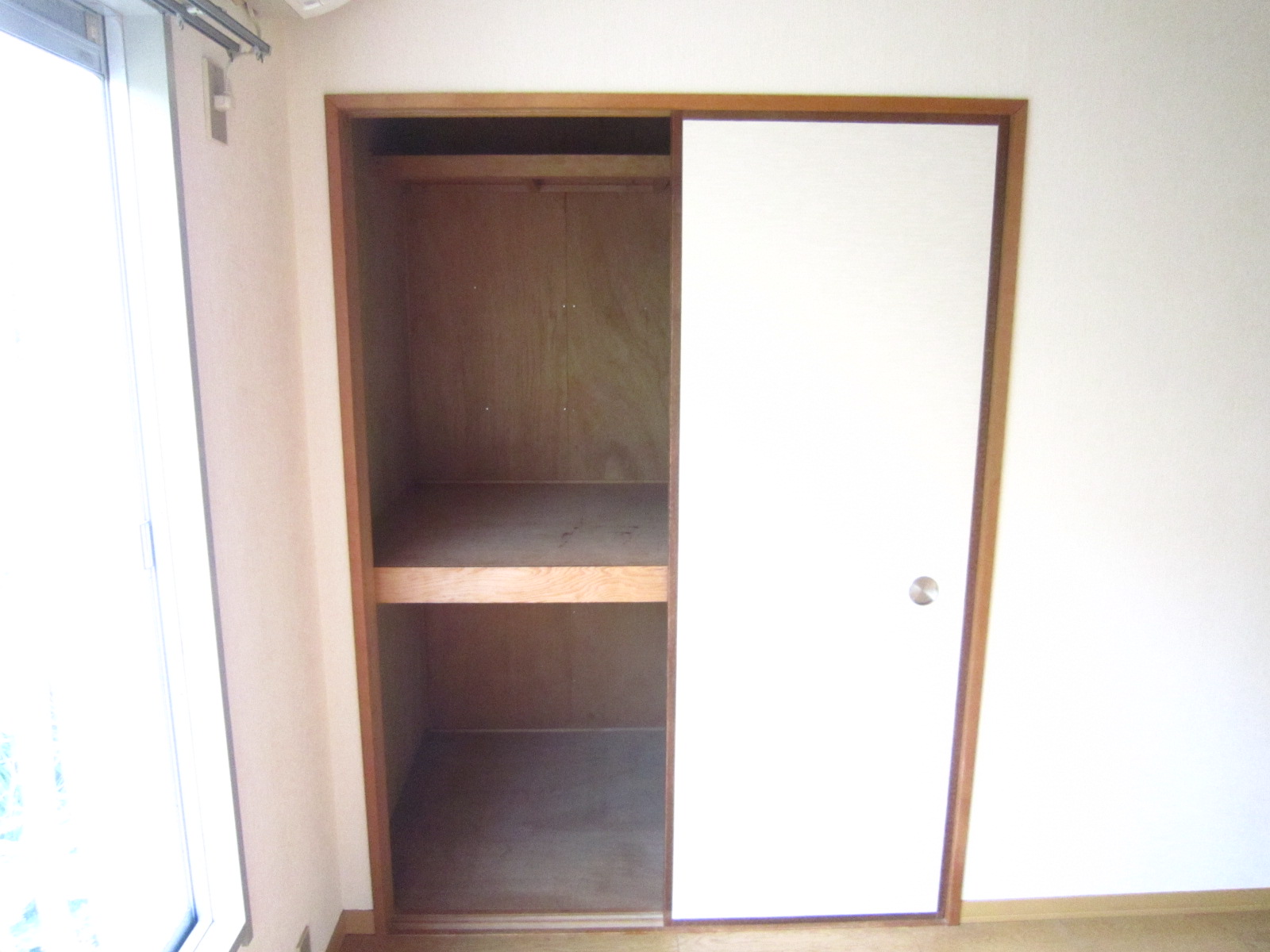 Living and room. It is likely to be anything storage!