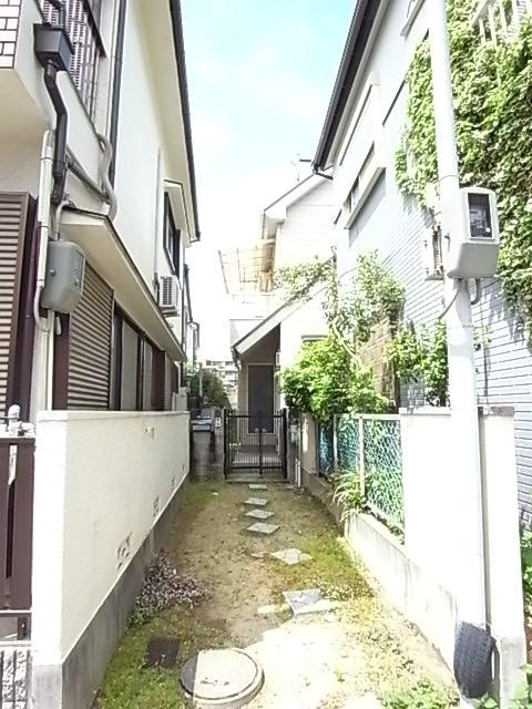 Local appearance photo