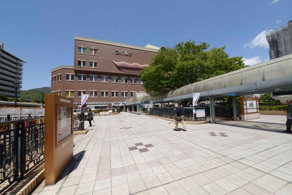 Other. Laporte is an 8-minute walk.  Large shopping mall, which boasts the size and assortment of Ashiya City's premier consisting of about 200 stores in the specialty store. Glad there is also a large number of medical facilities. There is also a fitness gym. 