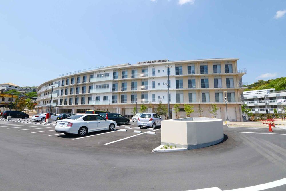 Hospital. Municipal Ashiya Hospital of General Hospital of 4 minutes 1360m vehicles to municipal Ashiya hospital. A strong sense of security There are a lot of specialty department. 