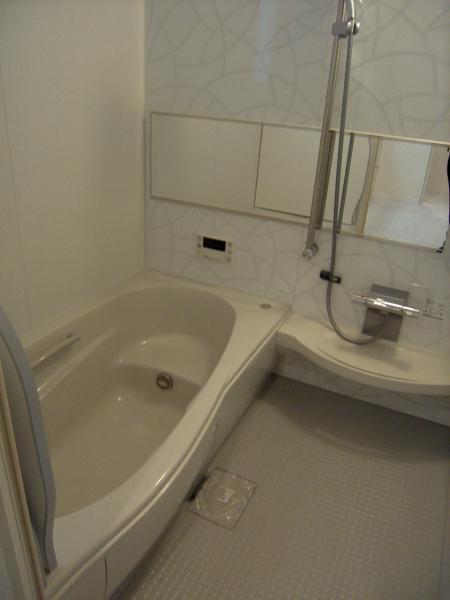 Bathroom. Bathroom one tsubo size