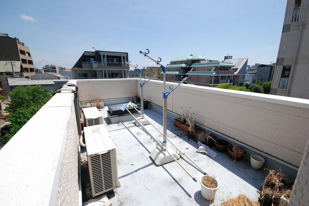 Balcony. Rooftop with a feeling of freedom.