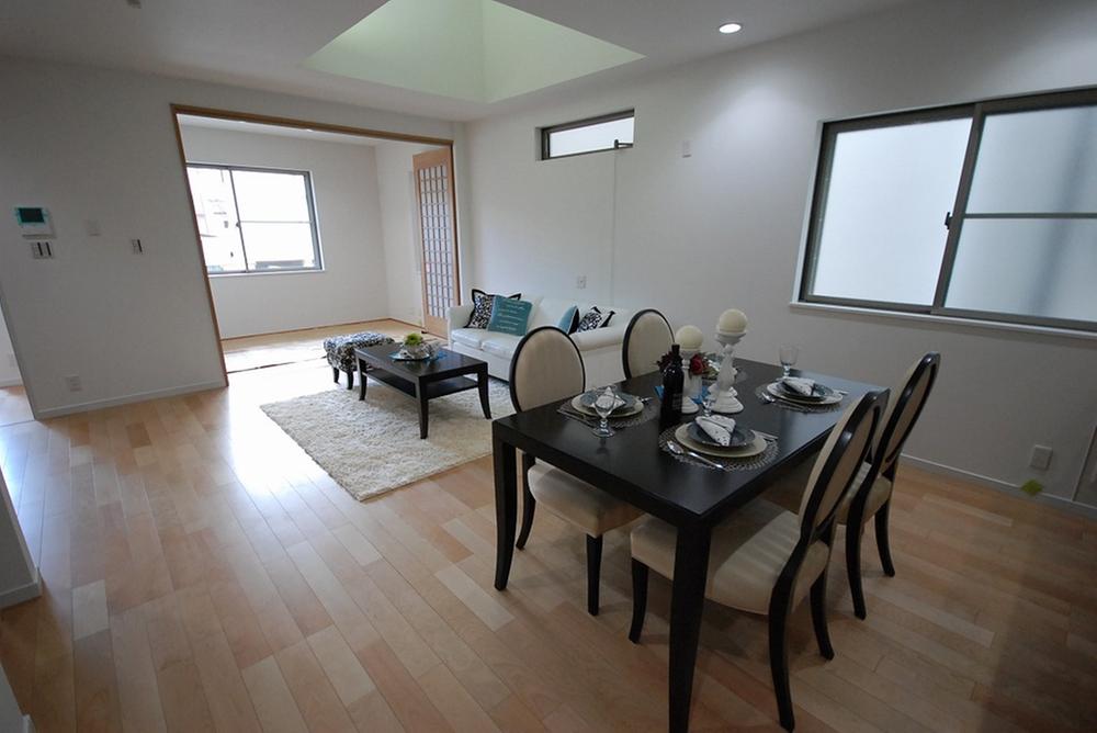 Same specifications photos (living). Living construction Ime - di