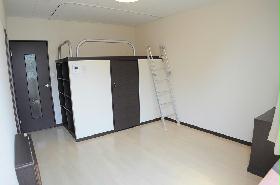 Living and room. This functional studio. 1F flooring