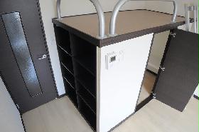 Receipt. 1F is functional walk-in closet