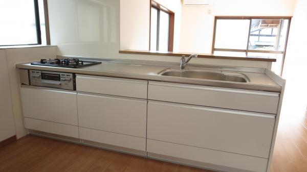 Kitchen. New system Kitchen It was counter fixtures