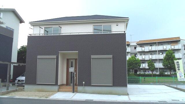 Local appearance photo. Phase 2 -6 Building