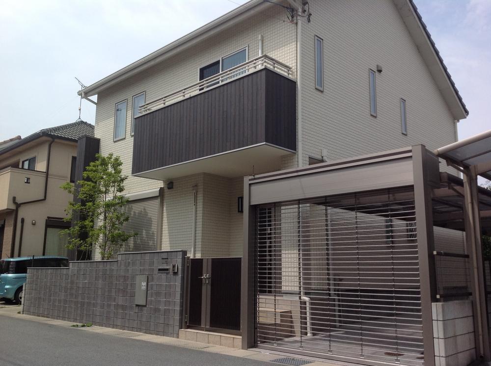 Local appearance photo