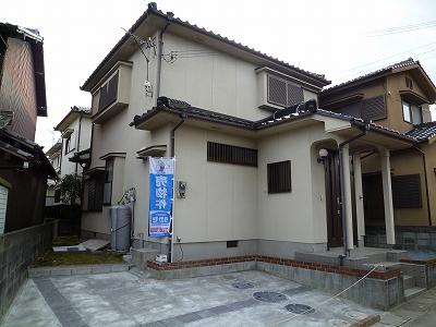 Local appearance photo. Local (04 May 2012) shooting