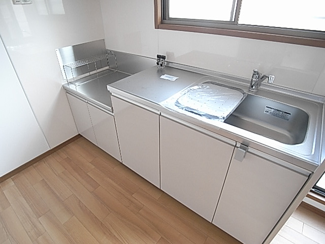 Kitchen. * Photo is a thing of the same property by room.