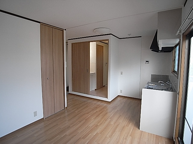 Living and room. * Photo is a thing of the same property by room.